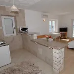 شقة Marnic مْليني