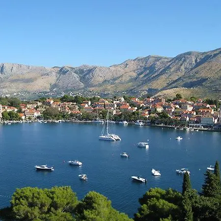 玛尔尼克公寓式酒店